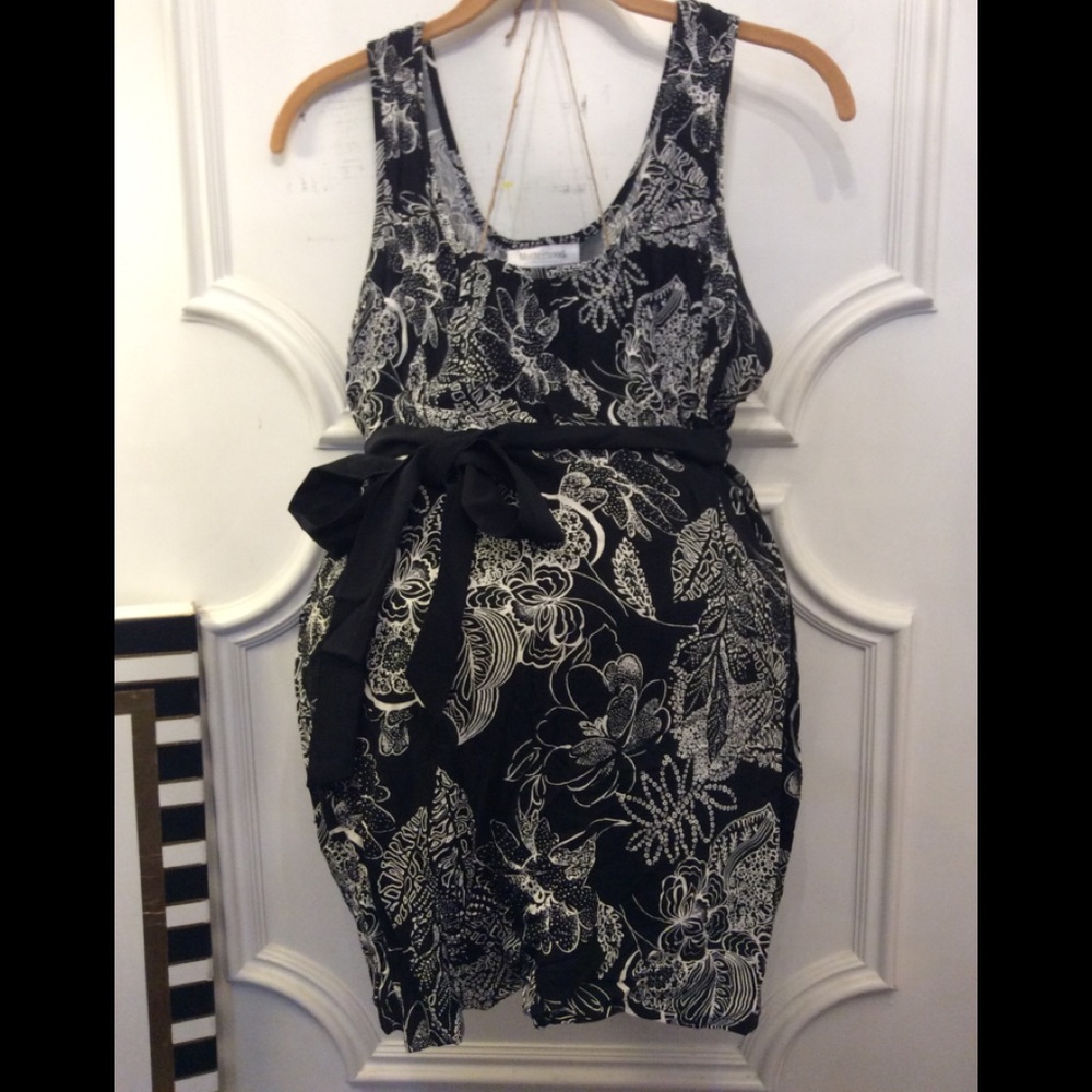 Motherhood Maternity Floral tank blouse Size M